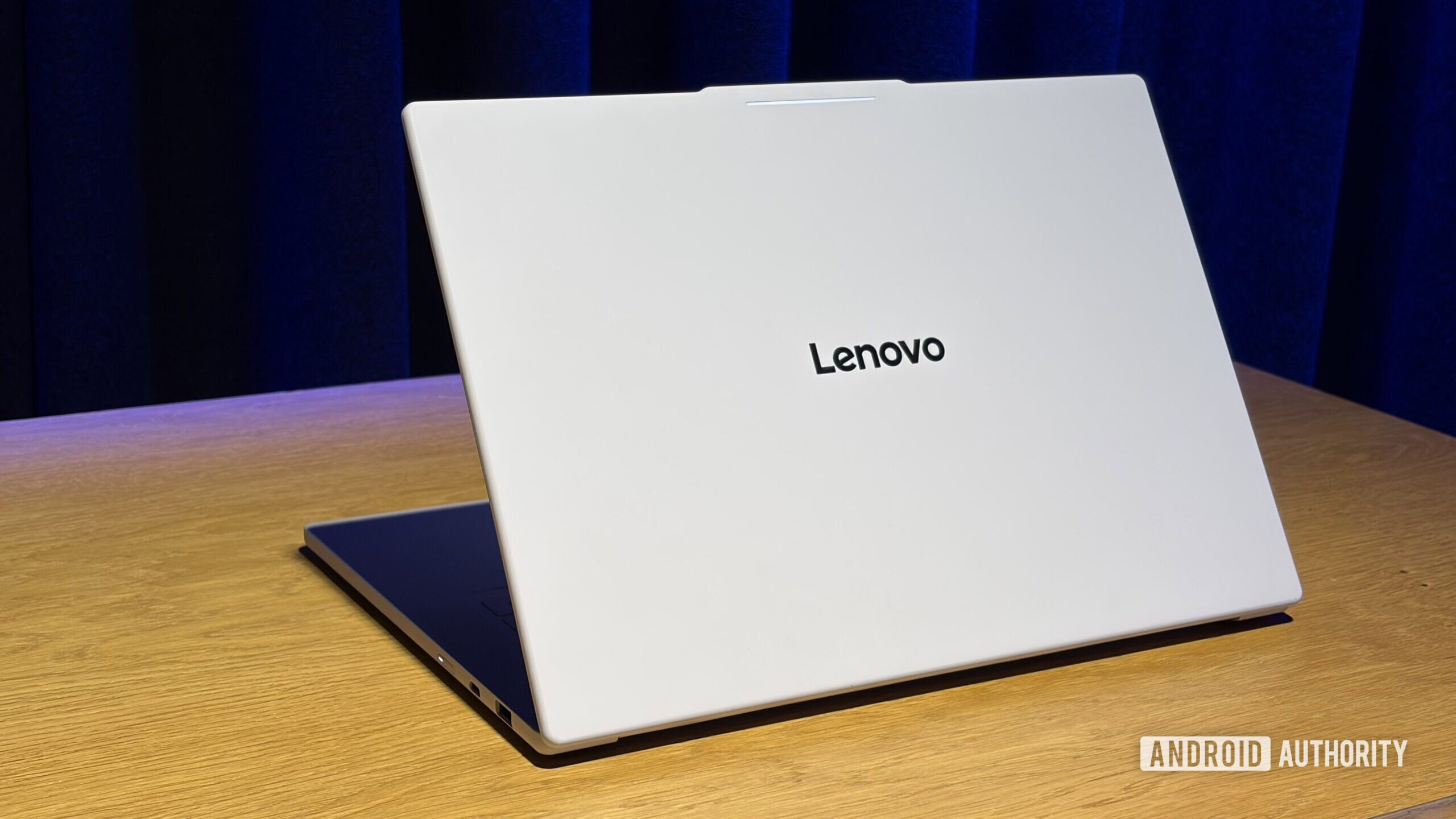Lenovo lanza su Googlebook a un precio sorpresivamente bajo
