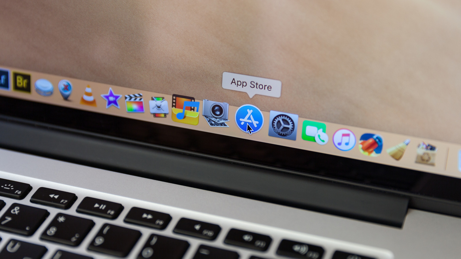 Convierte tu viejo MacBook en un servidor NAS en casa